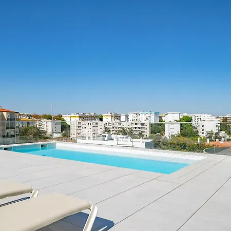 Town Centre 2 Apartment